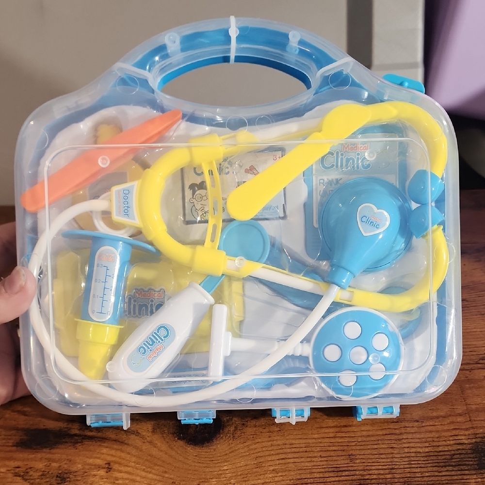 12pcs Children Doctor Roleplay Toy Set,  Stimulate Kids Imagination, Includes